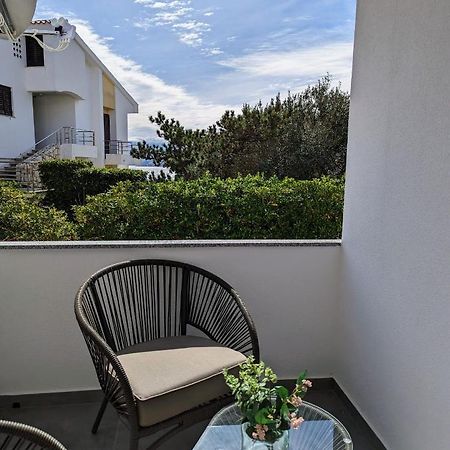 Kricin Sea Apartment Baška Exterior foto