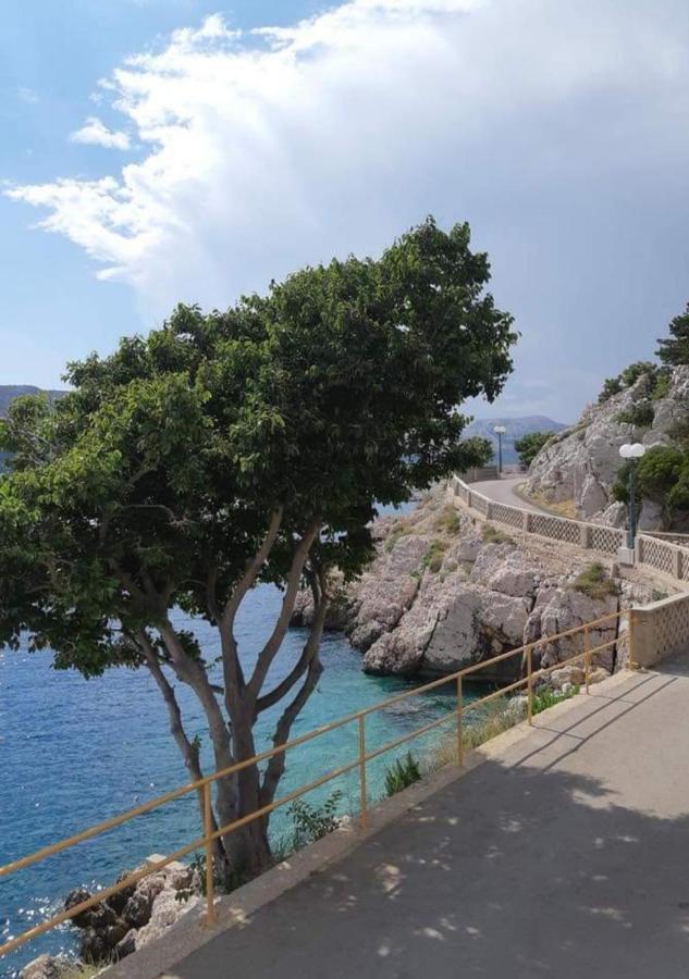 Kricin Sea Apartment Baška Exterior foto